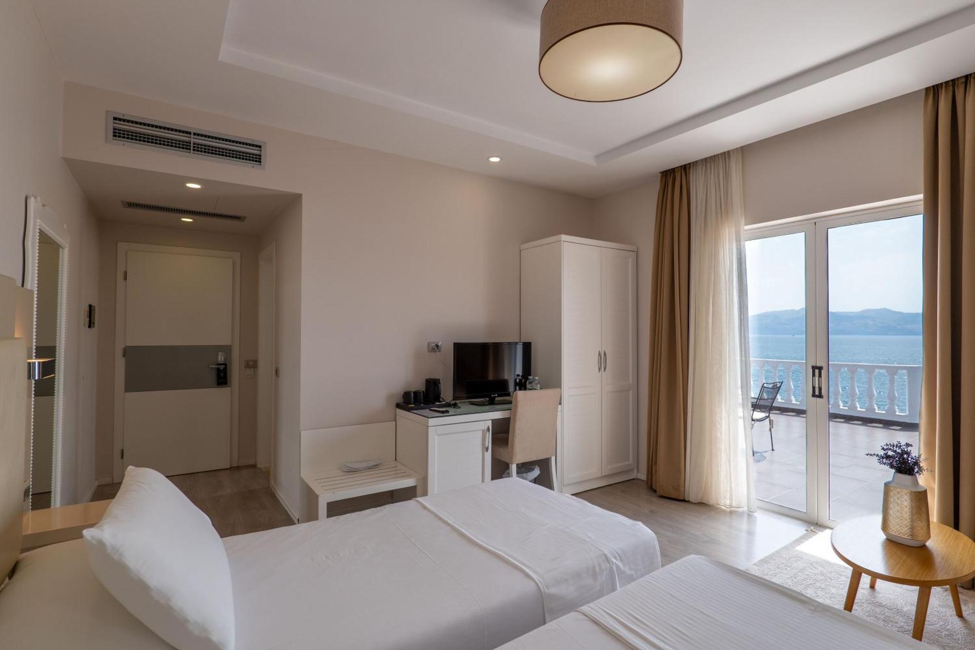 Hotel Sejko Саранде Екстериор снимка