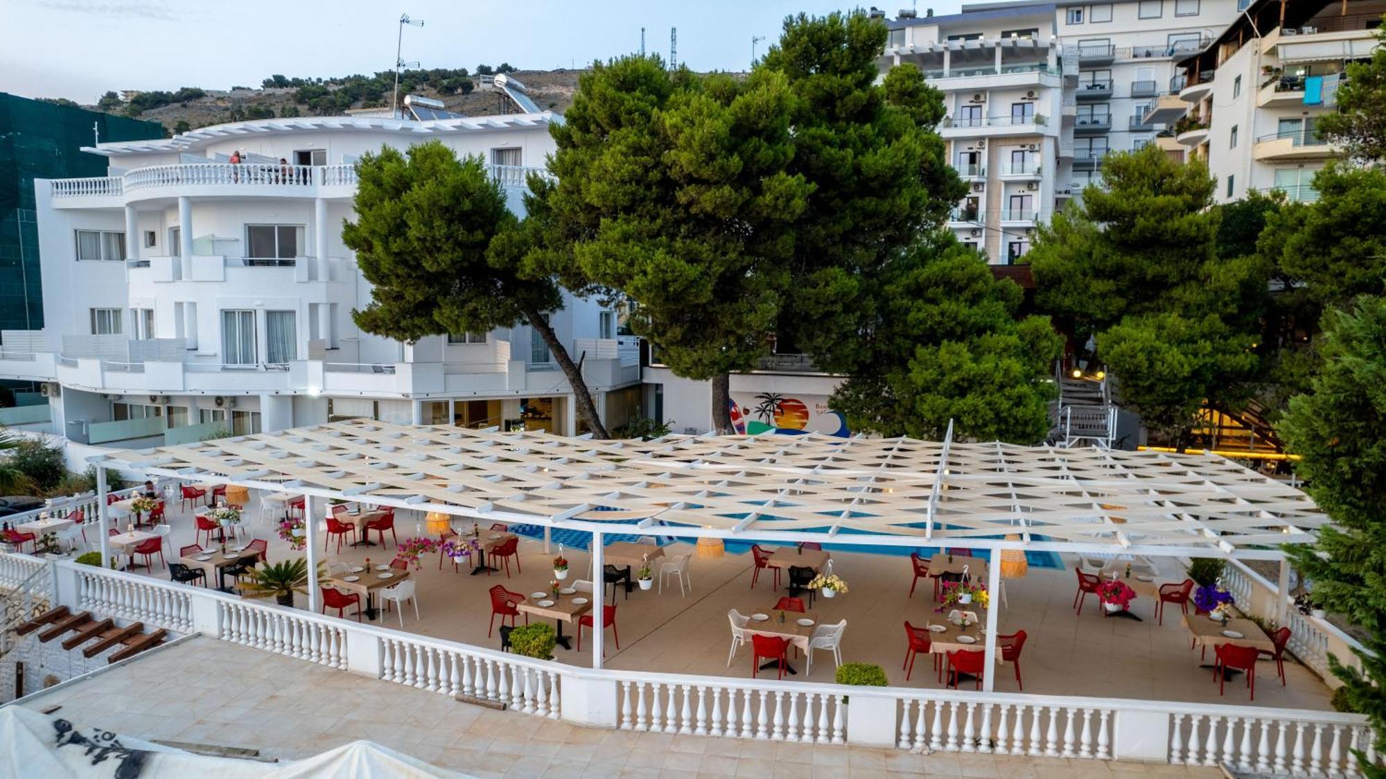 Hotel Sejko Саранде Екстериор снимка